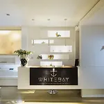 Hotel White Bay 4*