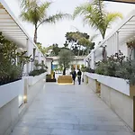 Hotel White Bay