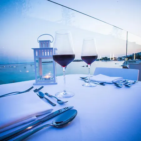 White Bay 4* فونتاني بيانكي
