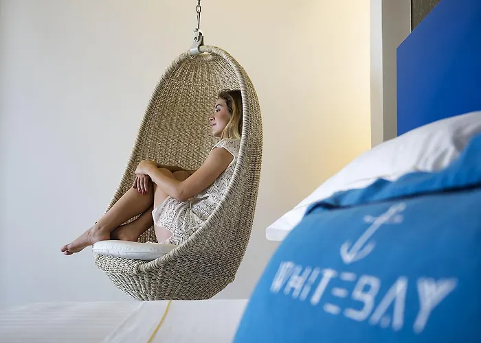 Отель White Bay Фонтане-Бьянке