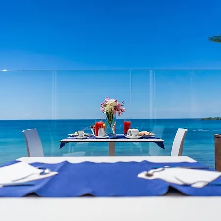 White Bay 4* Fontane Bianche