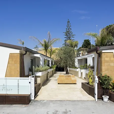 White Bay Fontane Bianche