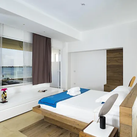 White Bay Fontane Bianche
